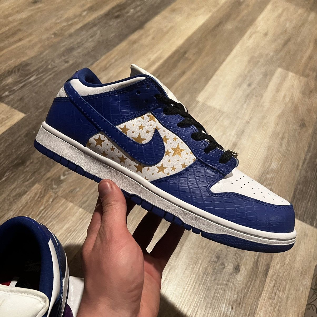 image of Nike Sb Dunk Low Supreme Stars Hyper Royal Shoes in Blue, Men's (Size 10.5)
