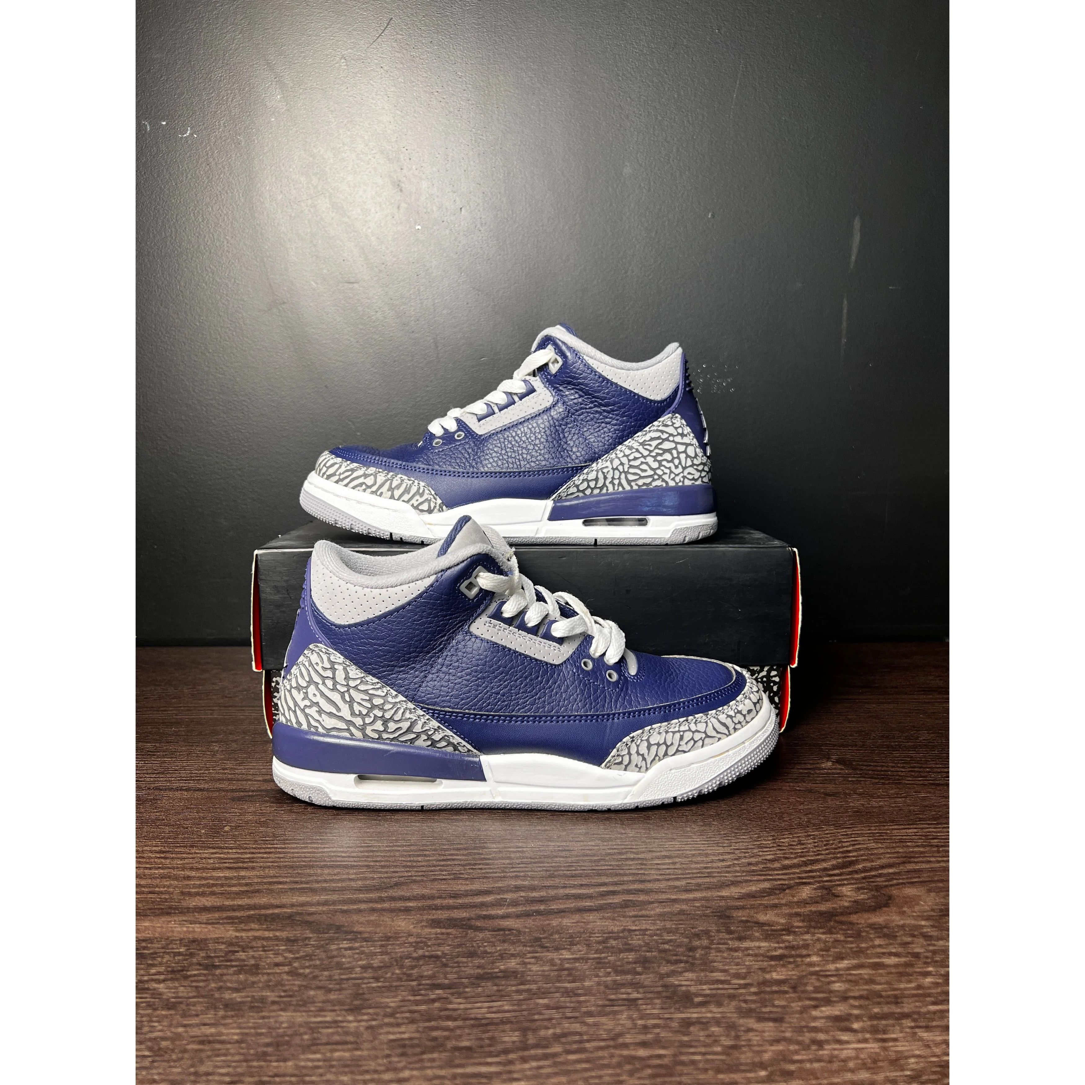 Jordan Brand Air Jordan 3 Retro "Georgetown" (2021) (GS) **PRE-OWNED** Size US 6.5 / EU 39-40 - 1 Thumbnail