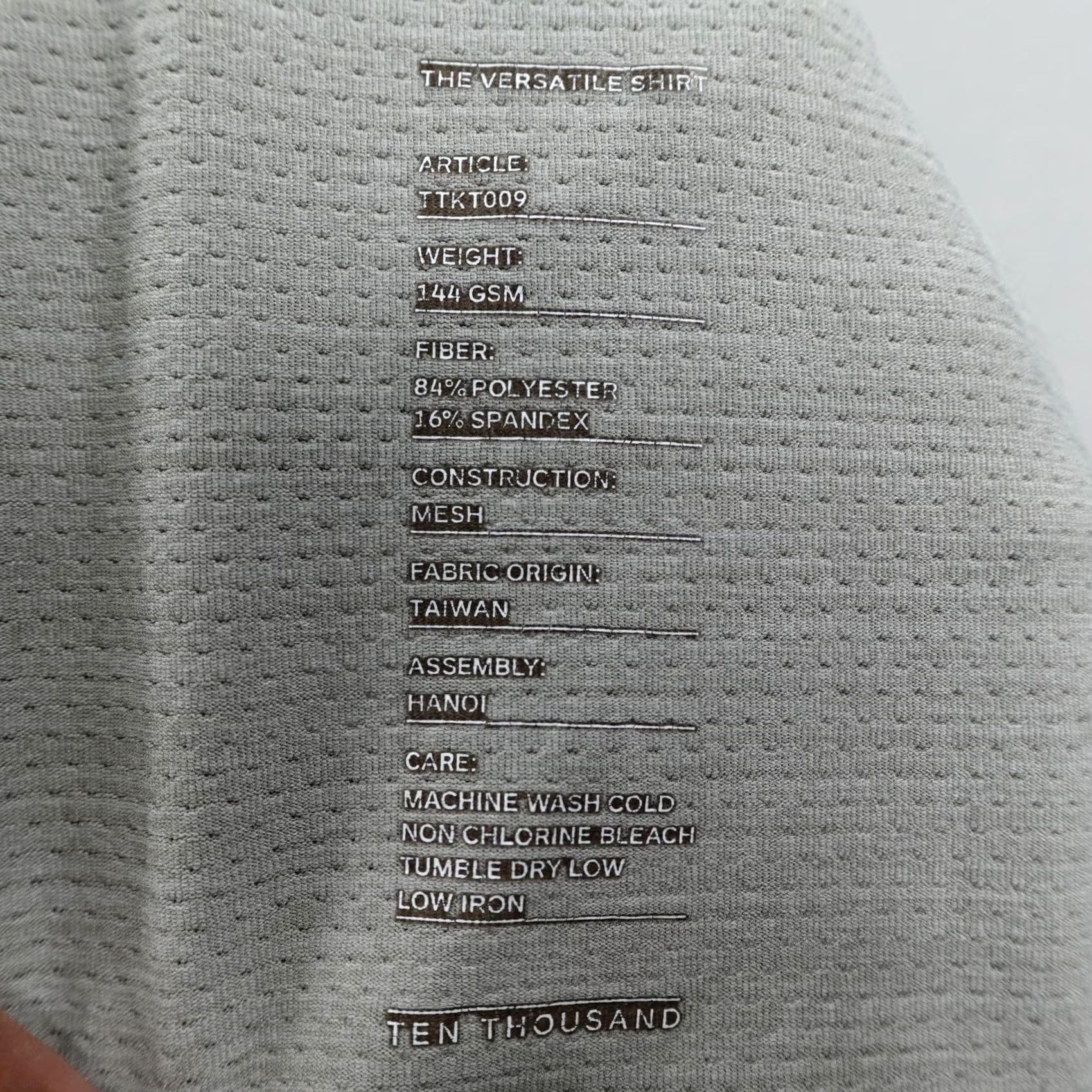 Ten Thousand Ten Thousand Shirt Mens Large Gray The Versatile Performance Running Athletic Size US L / EU 52-54 / 3 - 3 Thumbnail