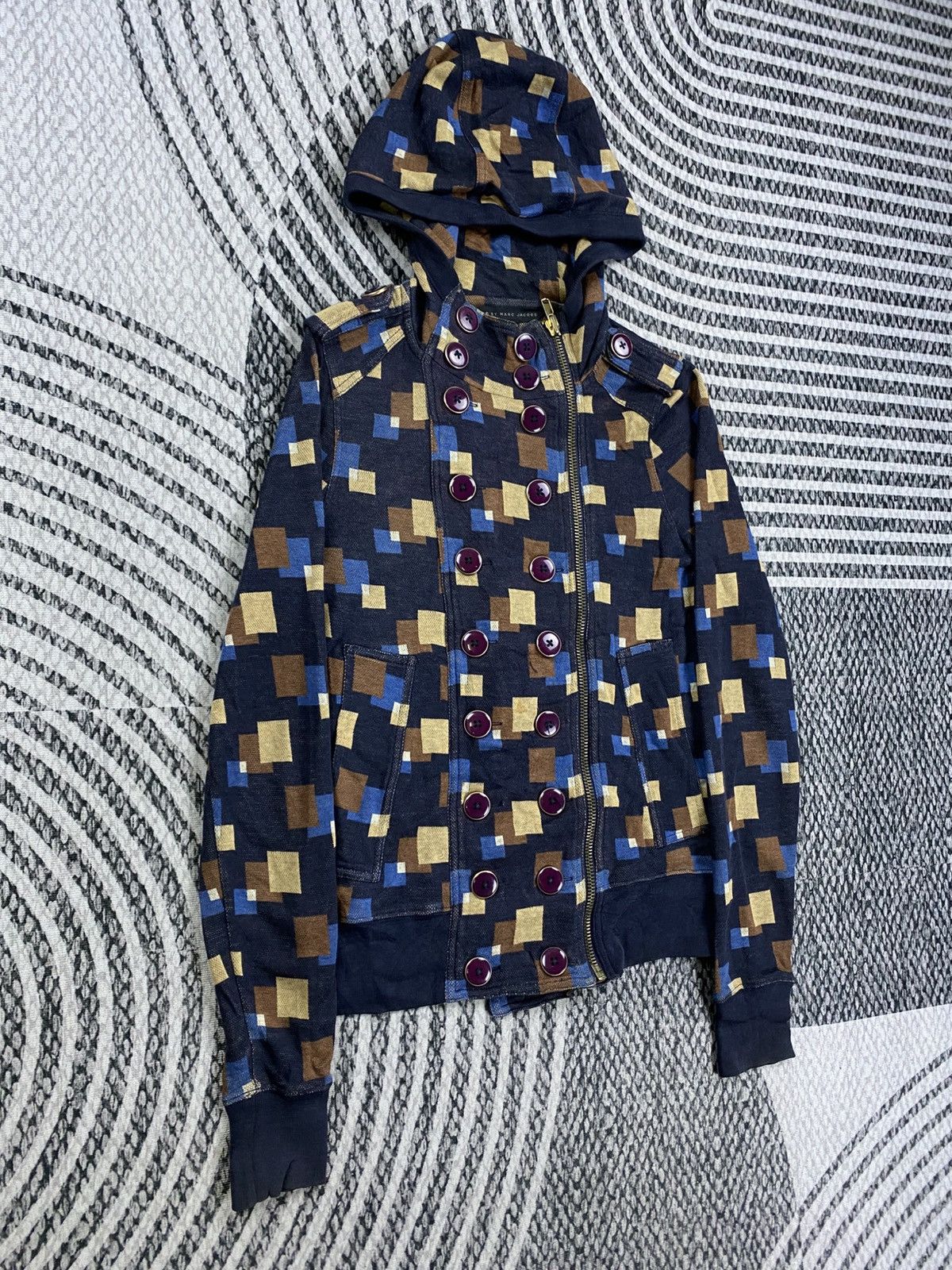 Marc by Marc Jacobs Vintage Marc Jacobs Multibutton Zipper Sweatshirt Hooded Size US S / EU 44-46 / 1 - 3 Thumbnail
