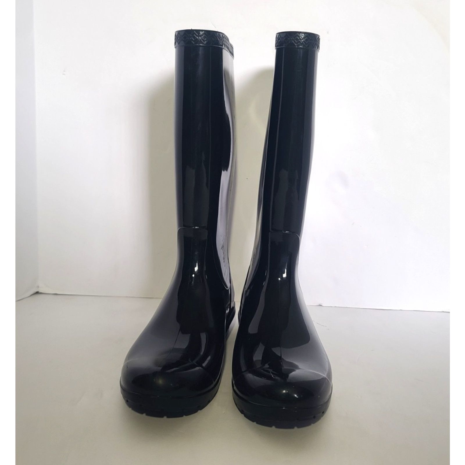 Ugg UGG Womens Sheepskin Waterproof Shaye Rain Boots US 6.5 Size US 6.5 / IT 36.5 - 5 Thumbnail