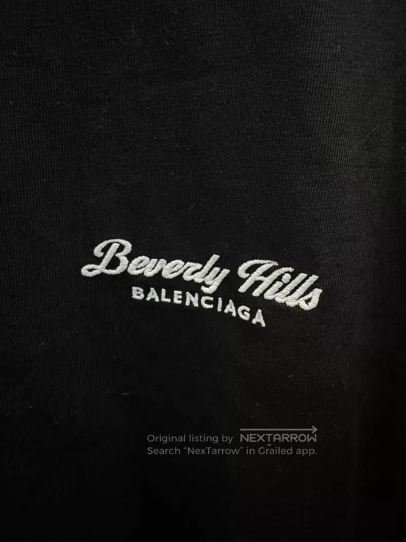 Balenciaga Balenciaga Embroidered Short Sleeve T-Shirt Size US S / EU 44-46 / 1 - 2 Thumbnail