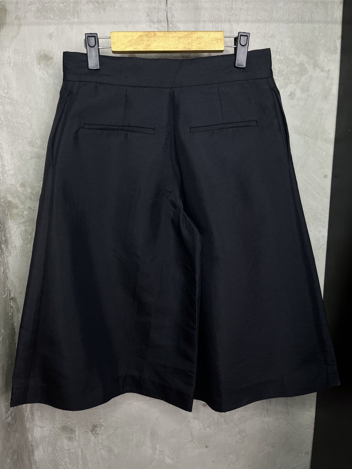 Marni Marni Wide Leg Shorts Pants Size US 28 / EU 44 - 2 Thumbnail