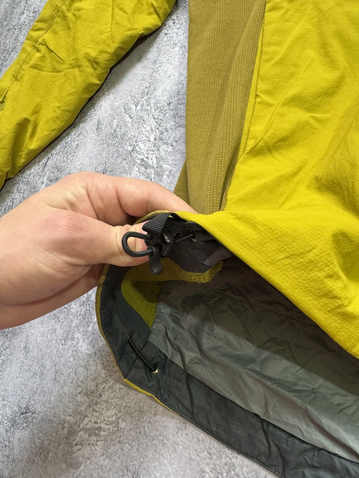 Arc'teryx Vintage Arcteryx Atom LT Hoodie Jacket Size US M / EU 48-50 / 2 - 12 Thumbnail