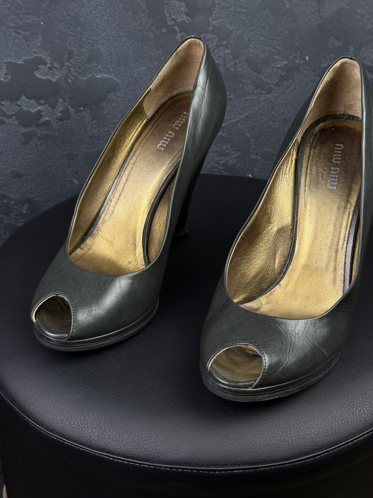 Miu Miu Miu Miu Women’s Leather Heels Dark Green Size 39 Size US 8.5 / IT 38.5 - 3 Thumbnail
