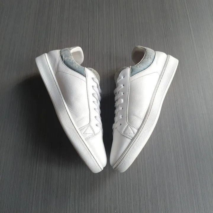 Louis Vuitton Louis Vuitton Luxurious Monogram Low-Top Sneakers -2508 Size US 7.5 / EU 40-41 - 4 Thumbnail