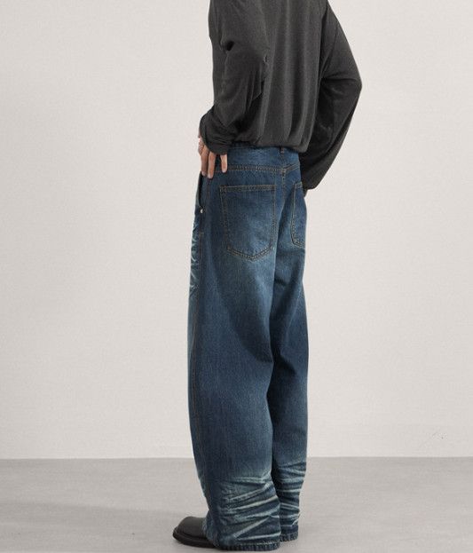 Japanese Brand American-style loose whiskered scimitar jeans for men Size US 32 / EU 48 - 2 Thumbnail
