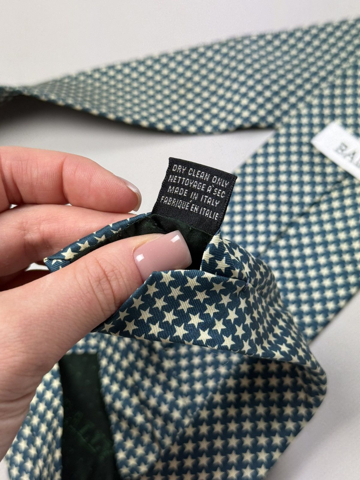 Bally Bally Vintage Patterned Silk Tie Size ONE SIZE - 6 Thumbnail