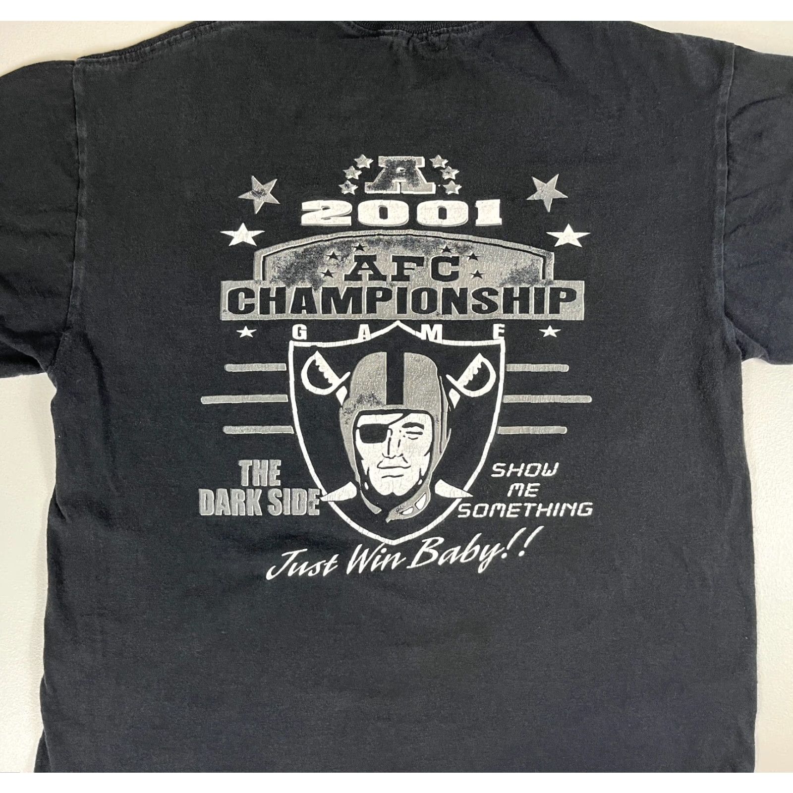 Champion VINTAGE Raiders Nation Oakland Raiders 2001 AFC West Champions T-shirt Sz M Men Short Sleeve Crew Neck Black Sports Double-Sided Size US M / EU 48-50 / 2 - 3 Thumbnail