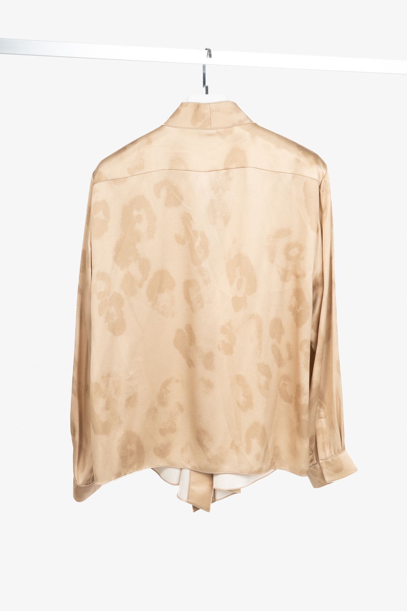 Giorgio Armani Giorgio Armani AW24 Gold Leopard Silk Long-Sleeve Shirt Size XL / US 12-14 / IT 48-50 - 2 Thumbnail