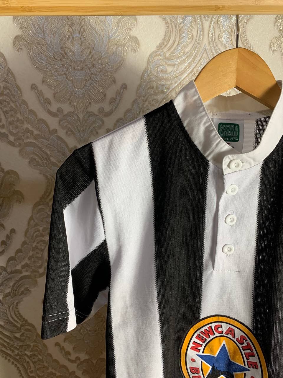 Vintage VERY RARE NEW CASTLE UNITED ENGLAND SOCCER JERSEY RETRO 90s Size US M / EU 48-50 / 2 - 3 Thumbnail