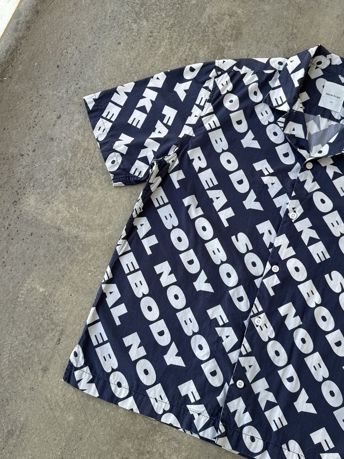 Wood Wood Wood Wood REAL NOBODY FAKE SOMEBODY shirt Size US L / EU 52-54 / 3 - 3 Thumbnail