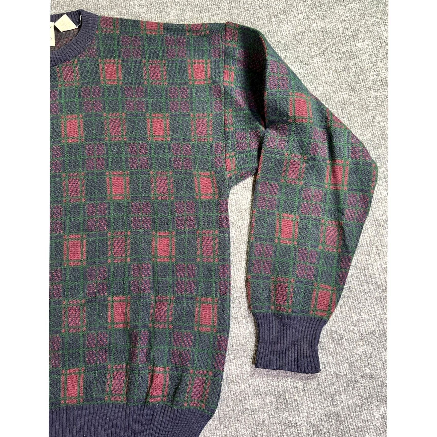 Sears VINTAGE Sears Roebuck Sweater Men Large Green Burgundy Plaid Wool Made in Italy Size US L / EU 52-54 / 3 - 7 Thumbnail