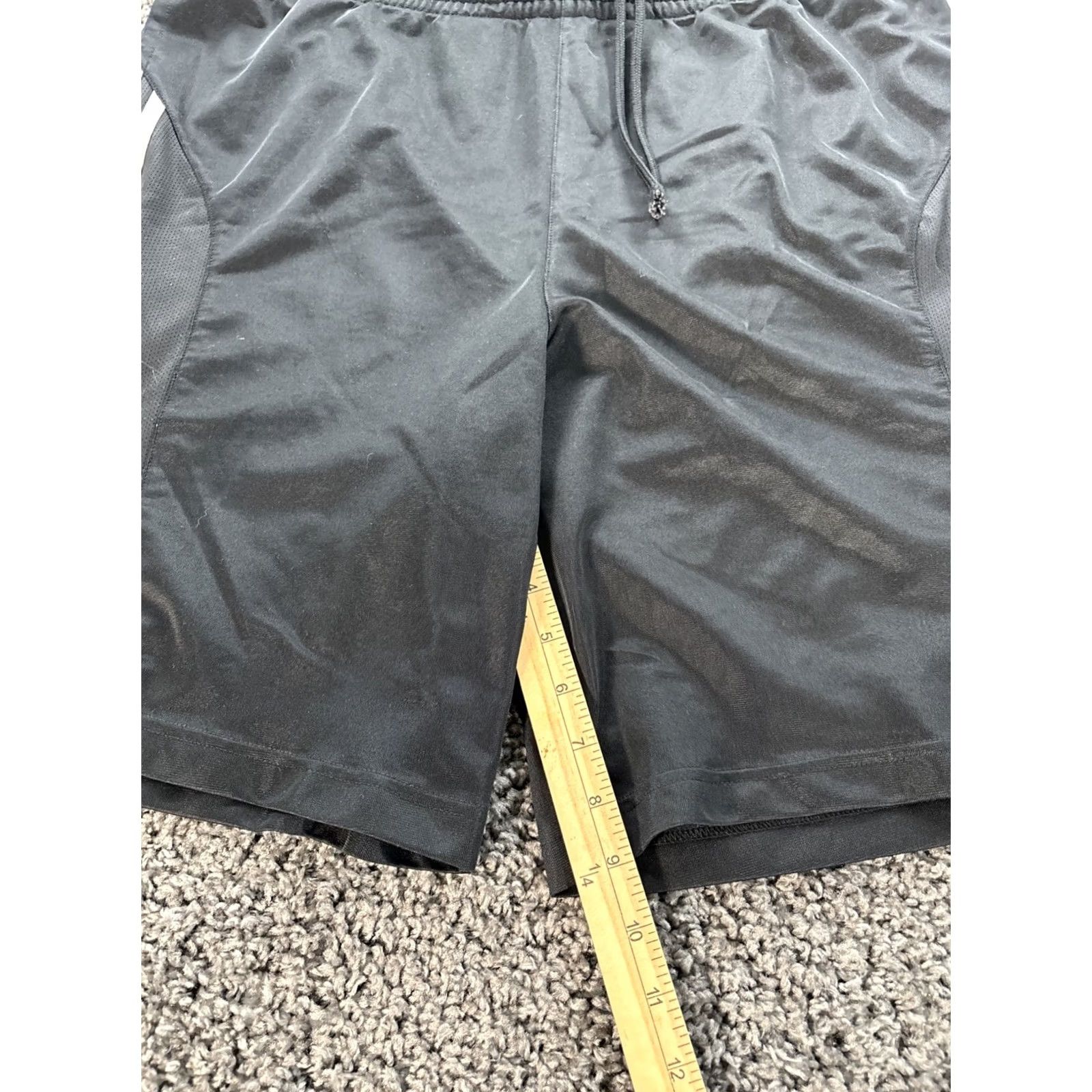 Adidas VINTAGE adidas Shorts Basketball 3 Stripe Silky Y2K Baggy Black Mens XL Size US 36 / EU 52 - 4 Thumbnail
