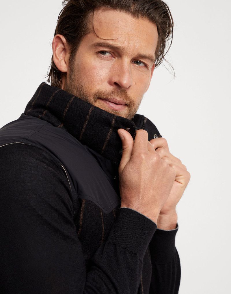 Brunello Cucinelli o1y0526 Vest in Black/Midnight Blue Size US S / EU 44-46 / 1 - 2 Thumbnail