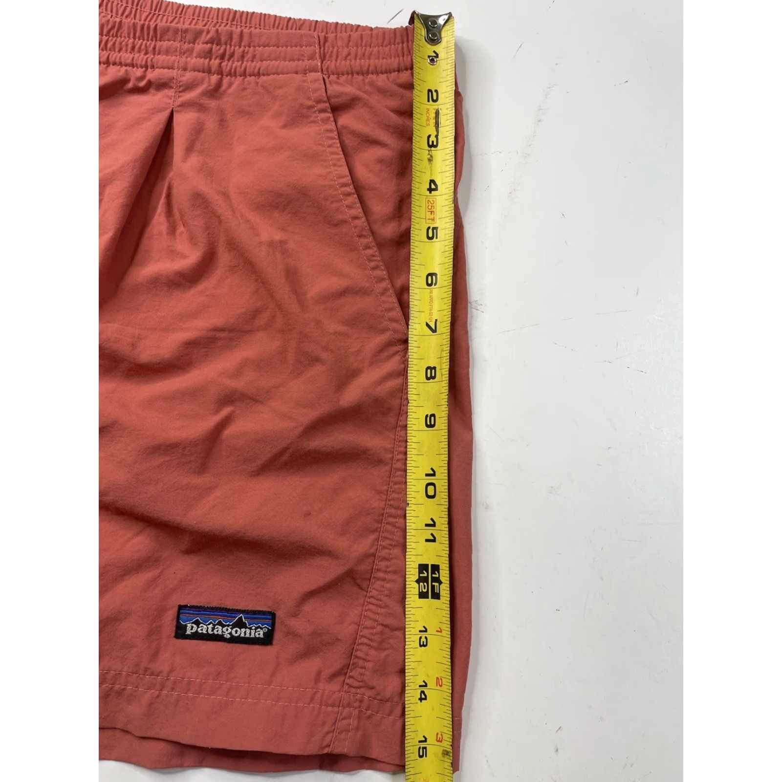 Patagonia VINTAGE Patagonia Baggies Shorts Women L Drawstring Elastic Waist 90s Peach Nylon Logo Regular Size 36" / US 14 / IT 50 - 4 Thumbnail