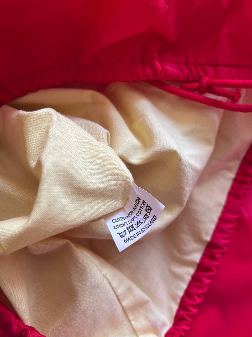 Ferrari Vintage Ferrari Licensed Red Nylon Jacket Y2K L Size US L / EU 52-54 / 3 - 6 Thumbnail