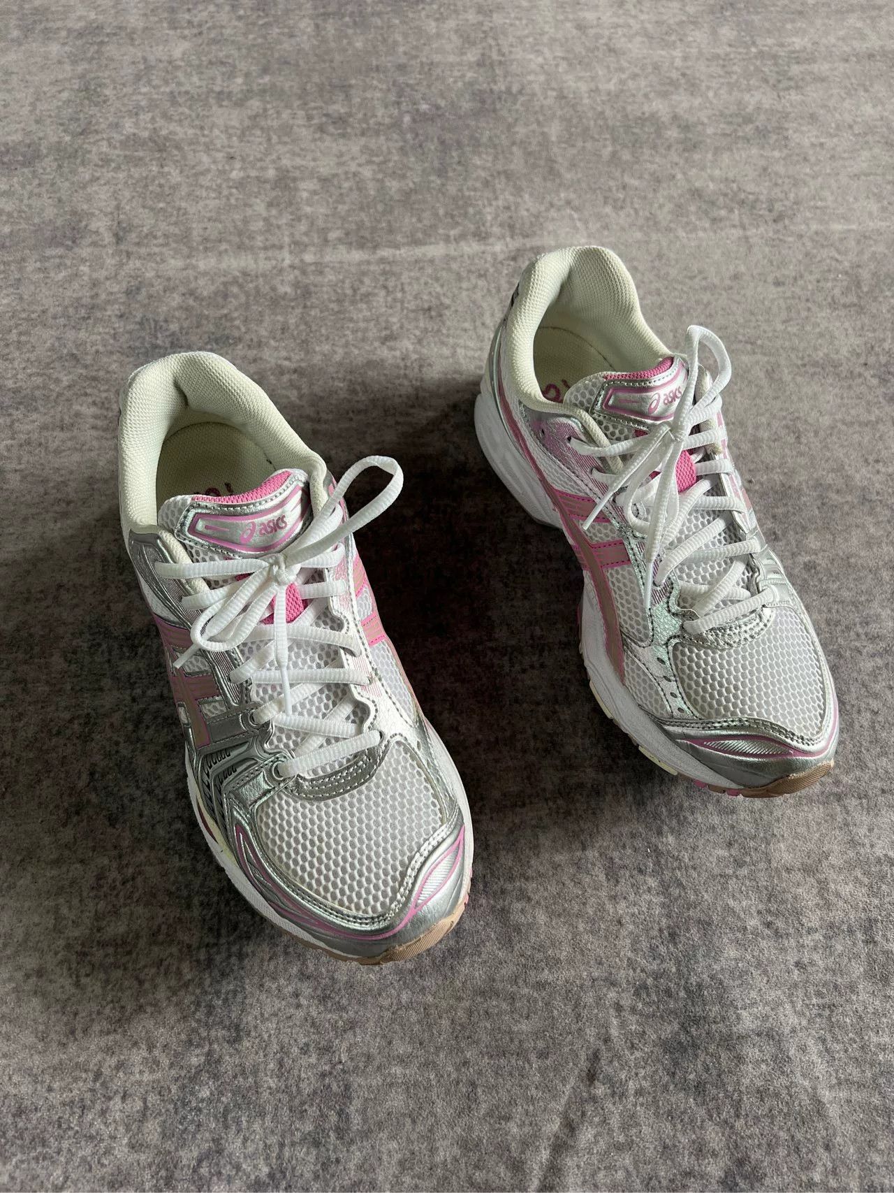 Asics Asics Pink Sports Shoes Size US 10.5 / EU 43-44 - 1 Thumbnail