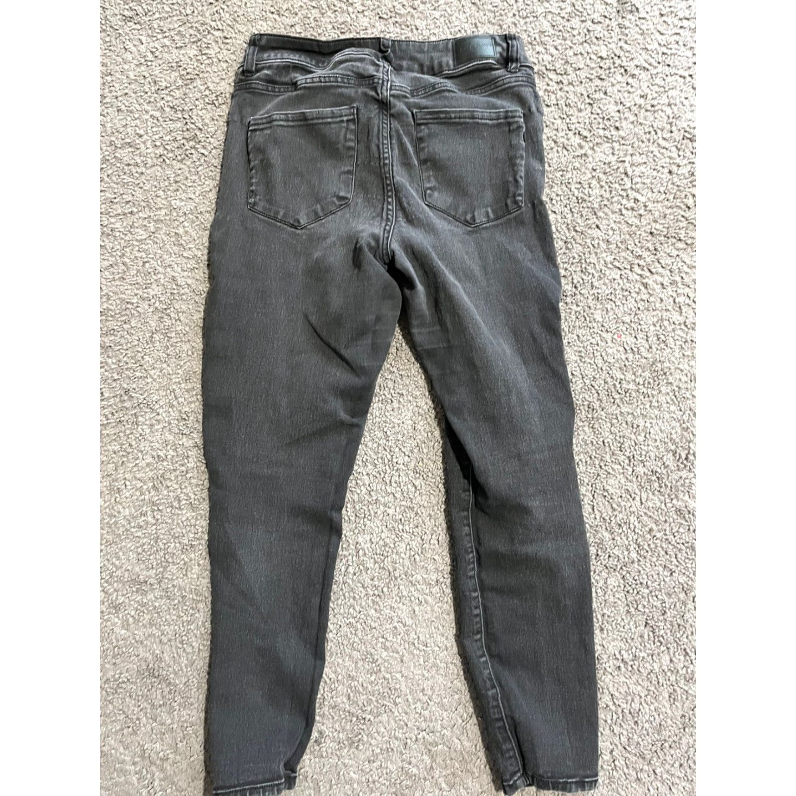 Vintage Tahari Jeans Skinny Mid Rise Black Denim 10 Womens Regular Size 10 Tahari Brand 5-Pocket Denim Size 32" / US 10 / IT 46 - 3 Thumbnail
