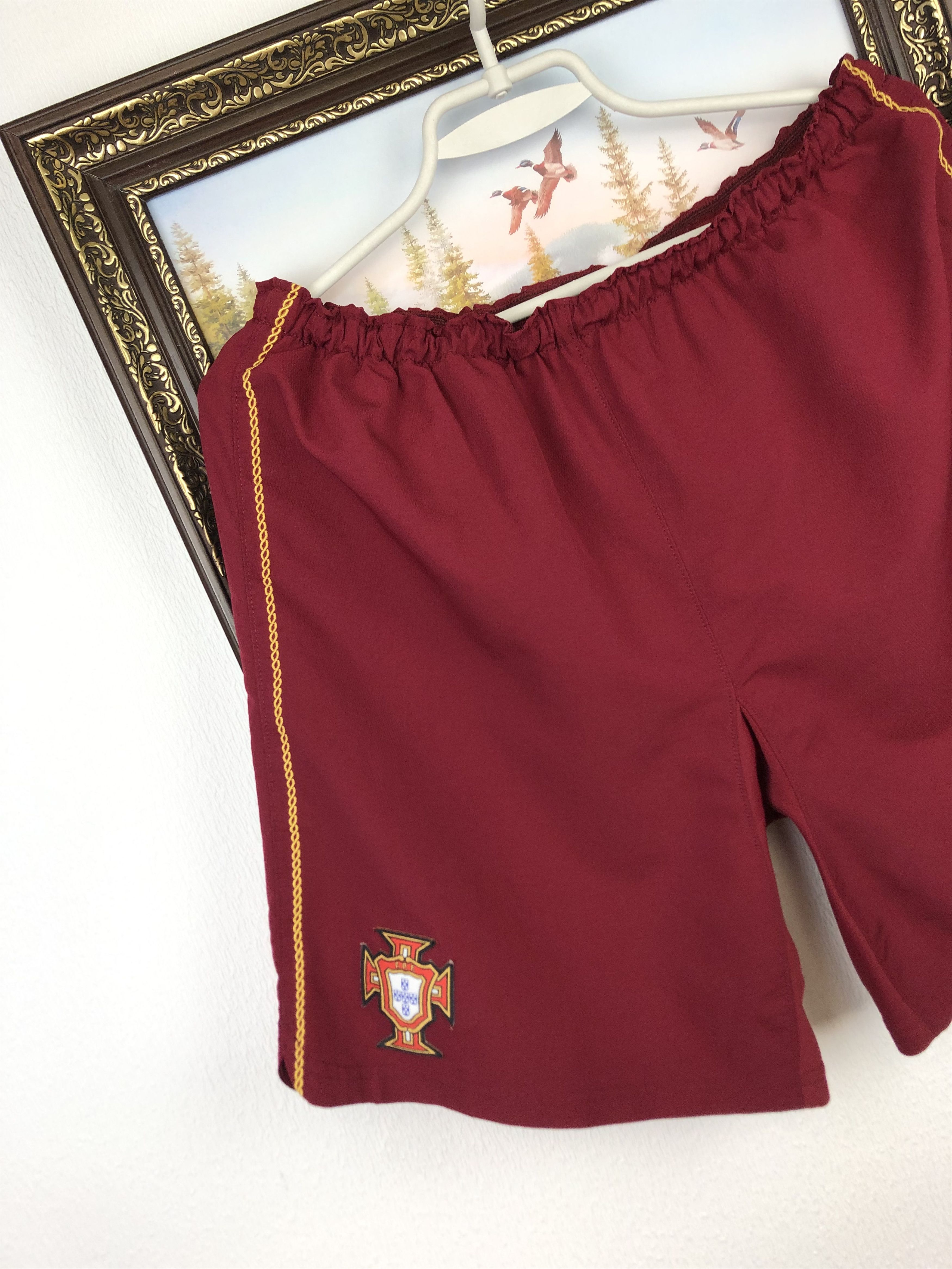 Nike Vintage Nike Portugal Football Shorts Soccer Mens National S Size US 30 / EU 46 - 3 Thumbnail