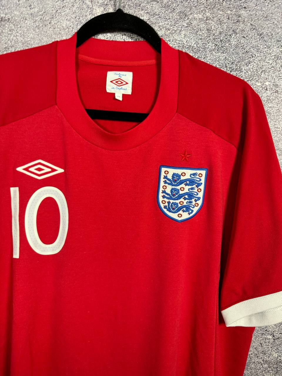 Umbro × Vintage ROONEY England National Team 2010 Umbro Soccer Jersey Size US L / EU 52-54 / 3 - 7 Thumbnail