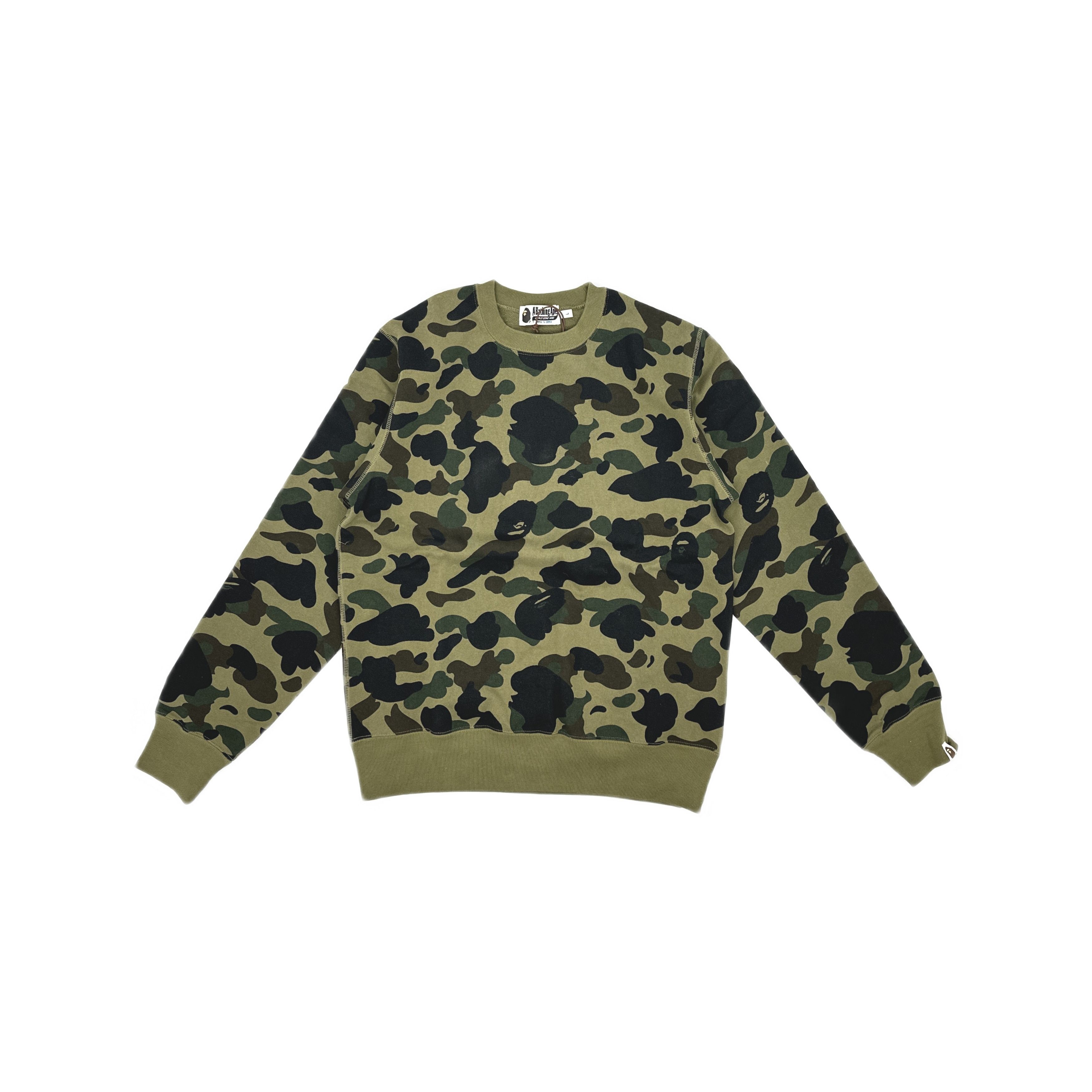 Bape A BATHING APE 1st Camo Crewneck Sweatshirt Size L Size US L / EU 52-54 / 3 - 1 Thumbnail