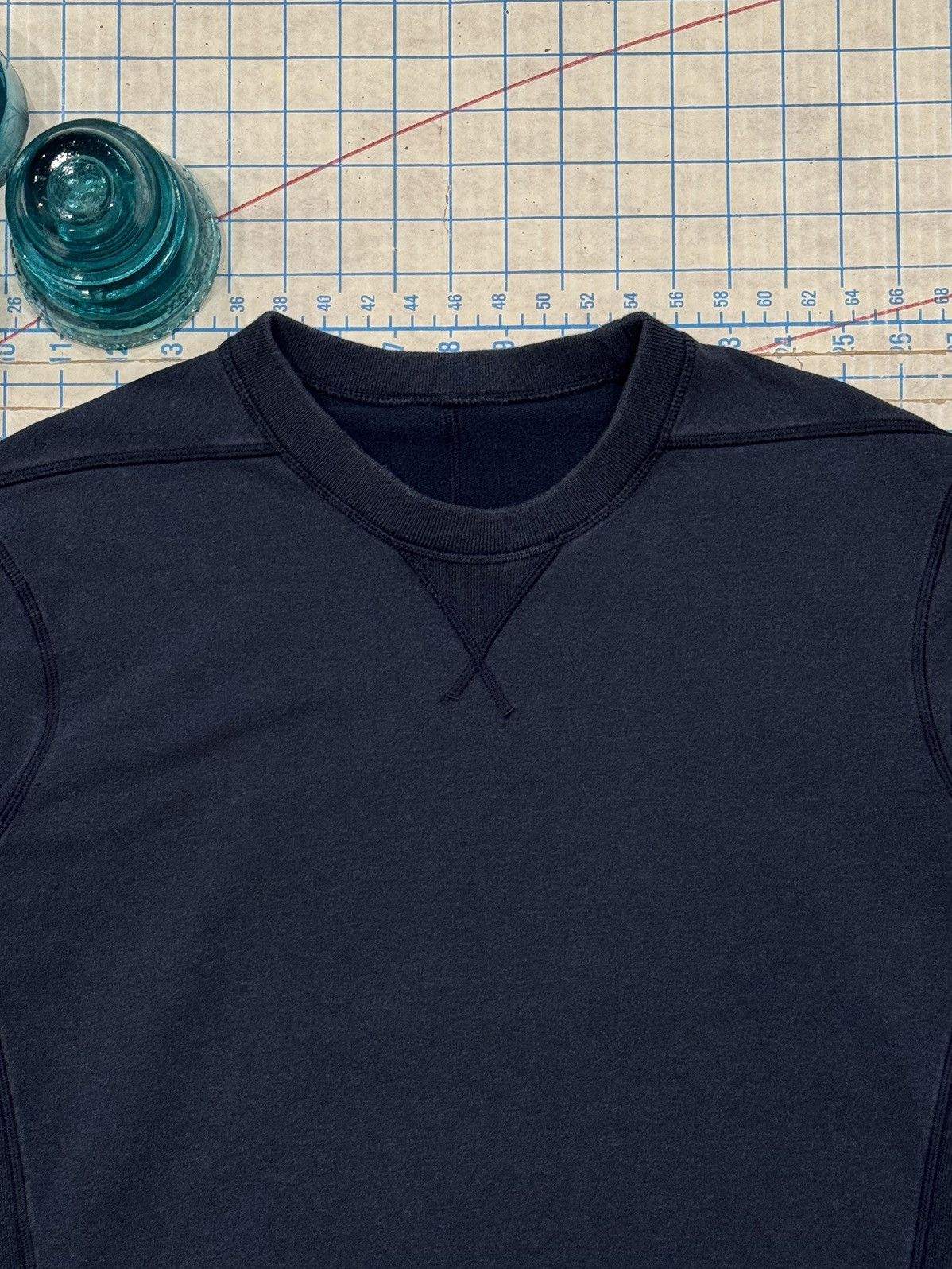 Lululemon Lululemon Crewneck Sweater Navy Blue Fits Mens Medium Size US M / EU 48-50 / 2 - 3 Thumbnail