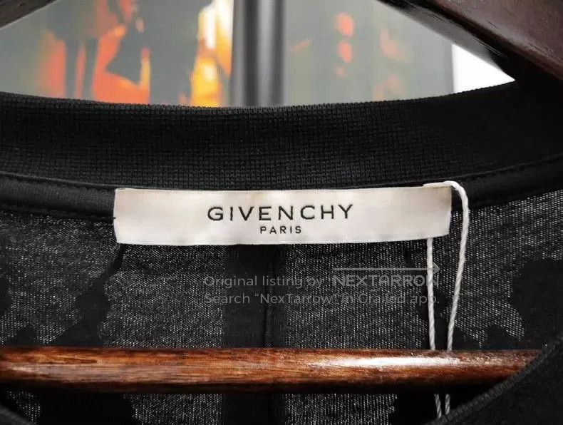 Givenchy GIVENCHY Madonna Star Print Short Sleeve T. Size US S / EU 44-46 / 1 - 3 Thumbnail