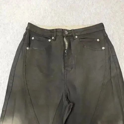 Jean vintage ombre wash micro-flare jeans Size US 32 / EU 48 - 4 Thumbnail