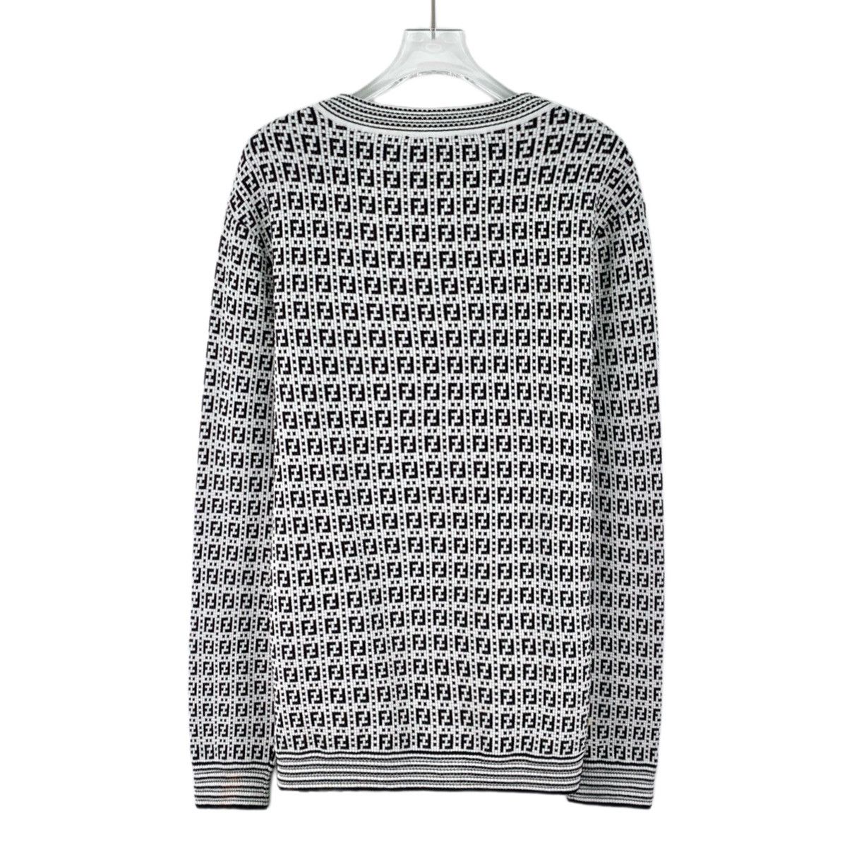 Fendi Fendi Black & White Color Long Sleeve Knit Sweater K26WX Size US M / EU 48-50 / 2 - 2 Thumbnail