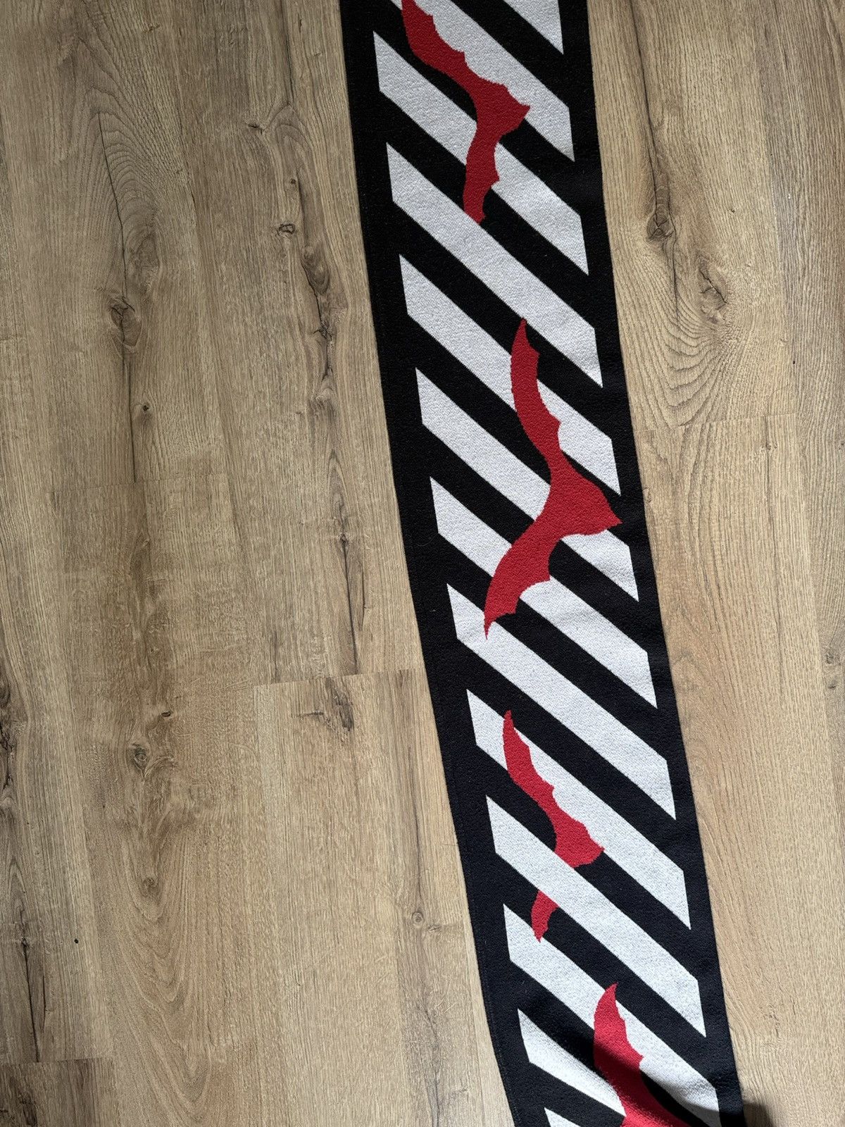 Off-White Off-White FW 19-20 "Bats" Scarf Size ONE SIZE - 3 Thumbnail