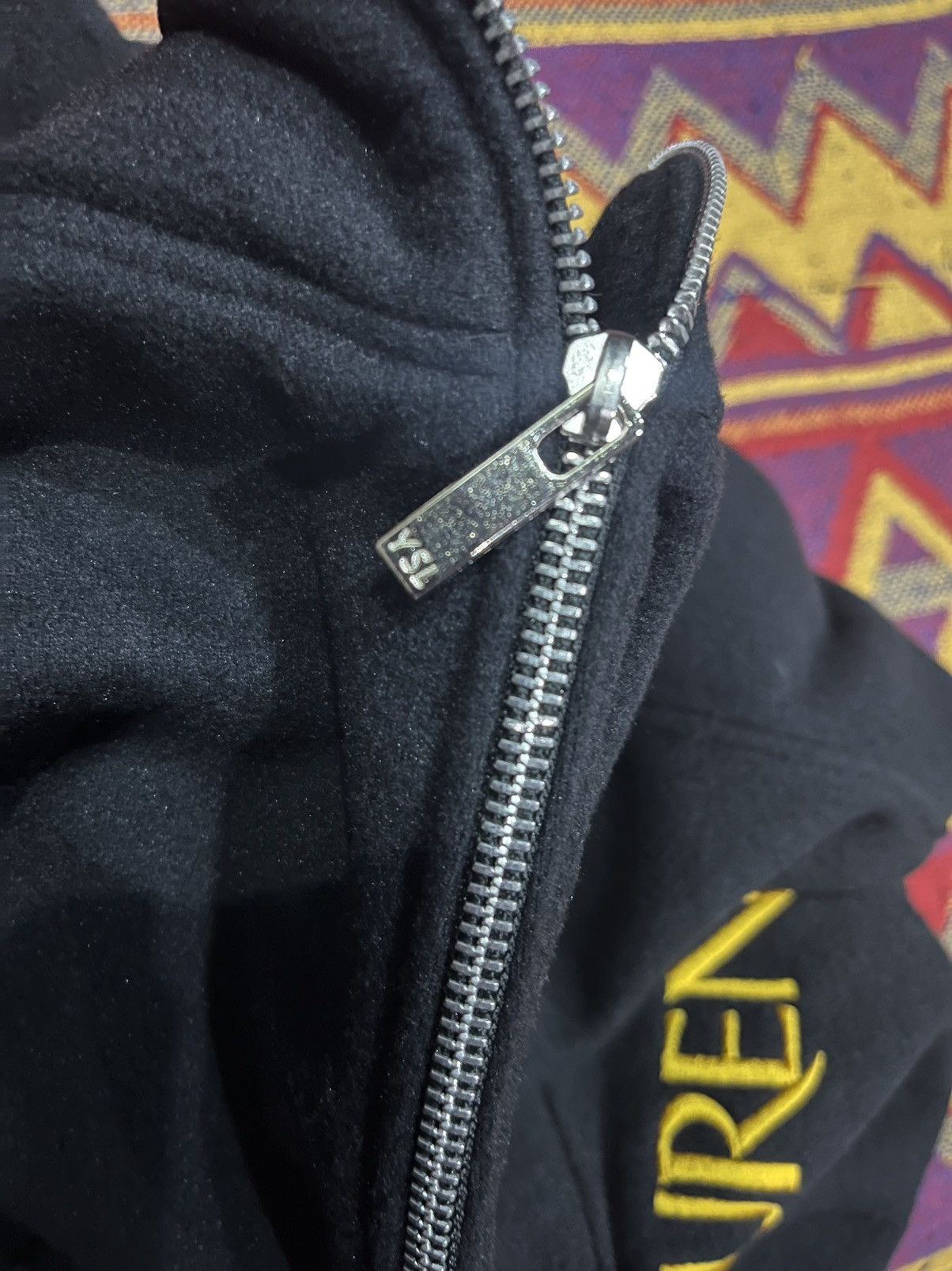 Yves Saint Laurent Yves Saint Laurent Fleece Jacket Ysl Half Zip Size US L / EU 52-54 / 3 - 9 Thumbnail