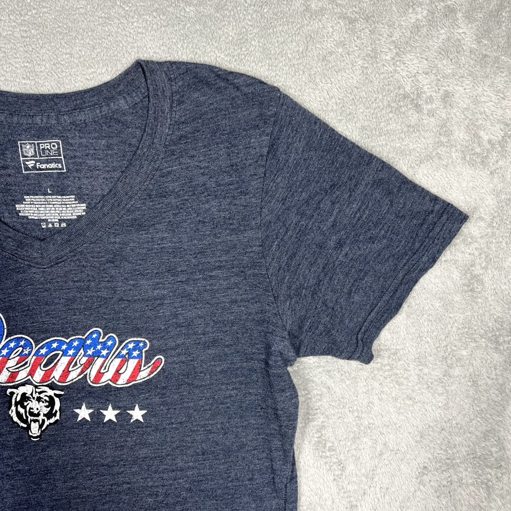 Vintage Fanatics NFL Chicago Bears Women's Large V-Neck T-Shirt Heather Navy Patriotic Football Sports Size L / US 10 / IT 46 - 2 Thumbnail