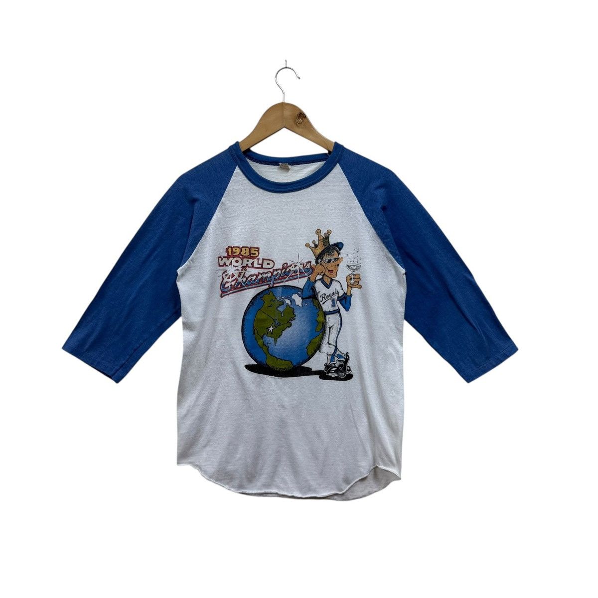 MLB Vintage 80s Kansas City Royals World Champion Raglan Tshirt Size US M / EU 48-50 / 2 - 1 Thumbnail