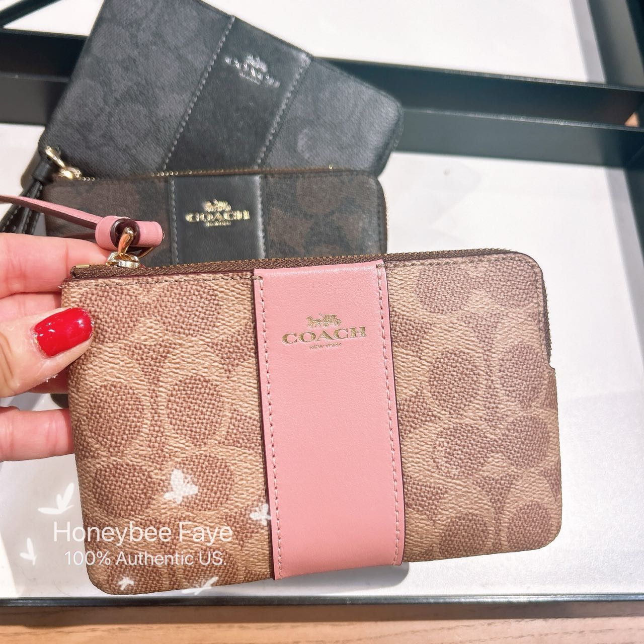 Coach Corner Zip Wristlet In Signature Canvas With Stripe CW854 Size ONE SIZE - 1 Thumbnail
