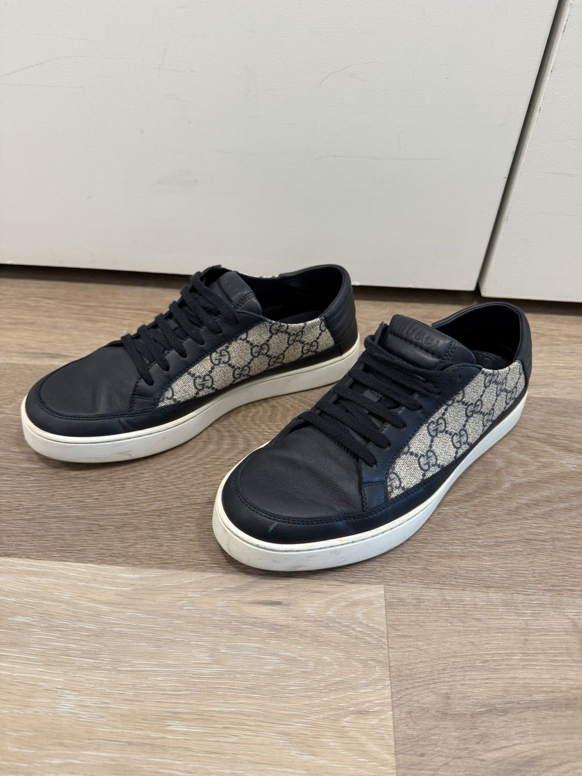Gucci Gucci Low-Top Sneaker Size US 7.5 / EU 40-41 - 2 Thumbnail