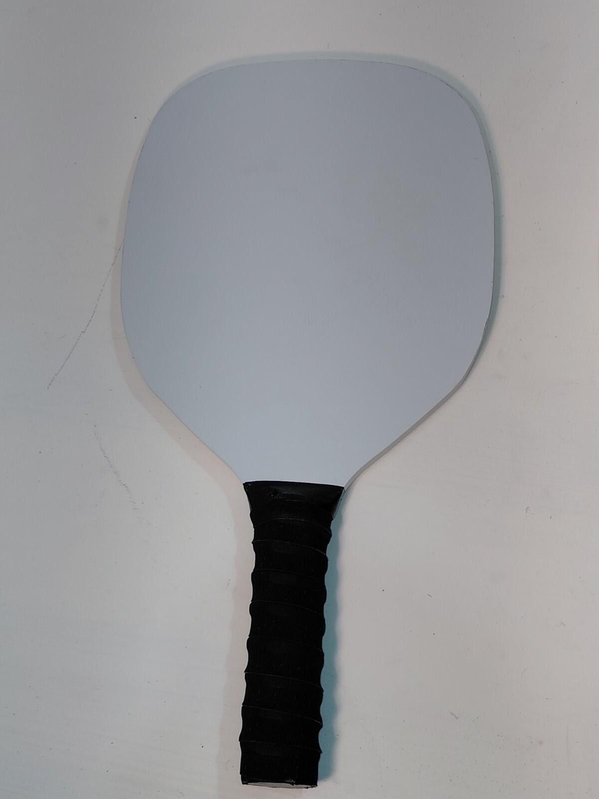 Sahara Club Lot Of 2 UM Pickleball Paddles White Paddle USA Approved Size ONE SIZE - 7 Thumbnail