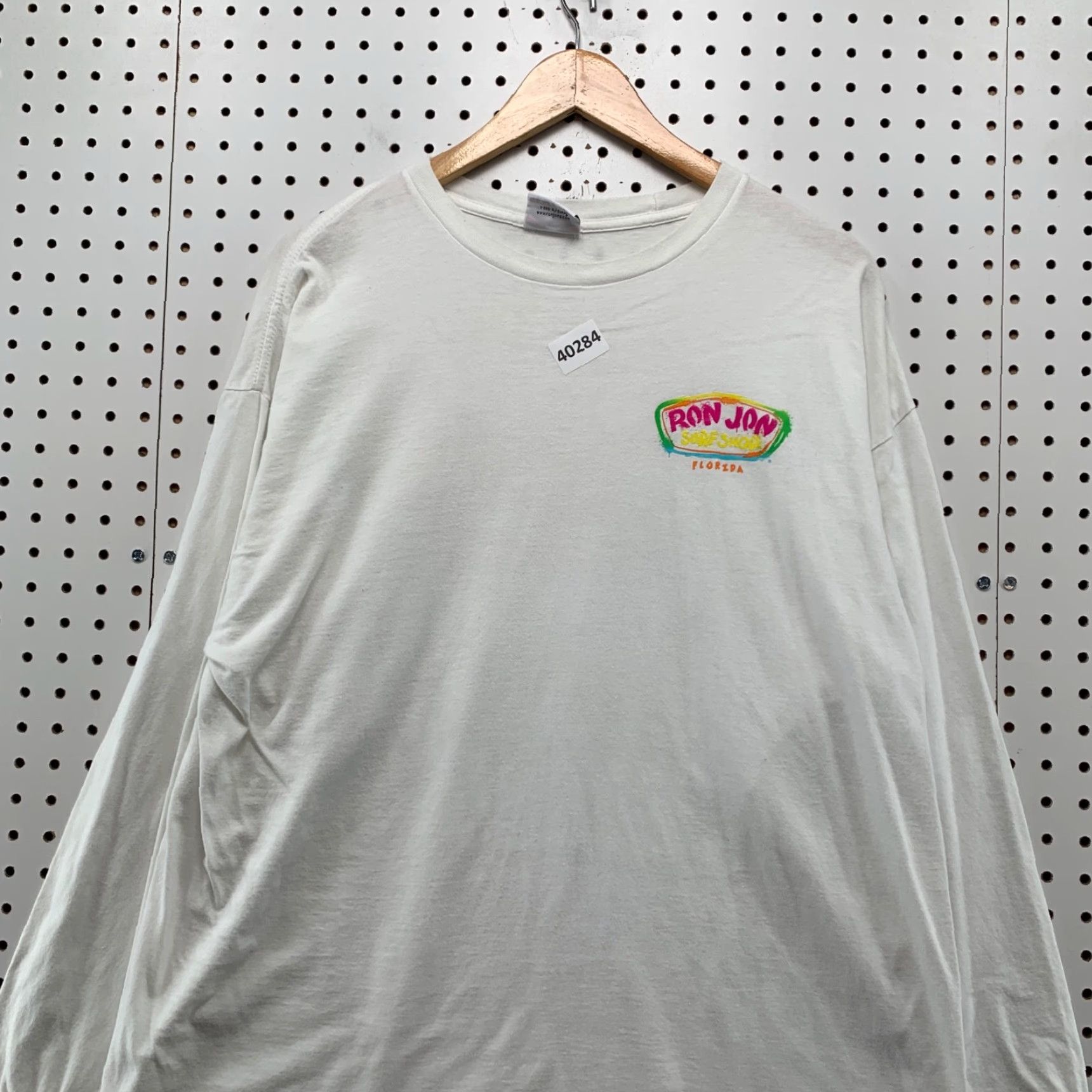 Ron Jon Surf Shop Ron Jon Surf Shop Shirt Mens M White Florida Long Sleeve Colorful 21.5x28 Shirt Mens Colorful Florida Long Sleeve Crew Neck Size US M / EU 48-50 / 2 - 4 Thumbnail