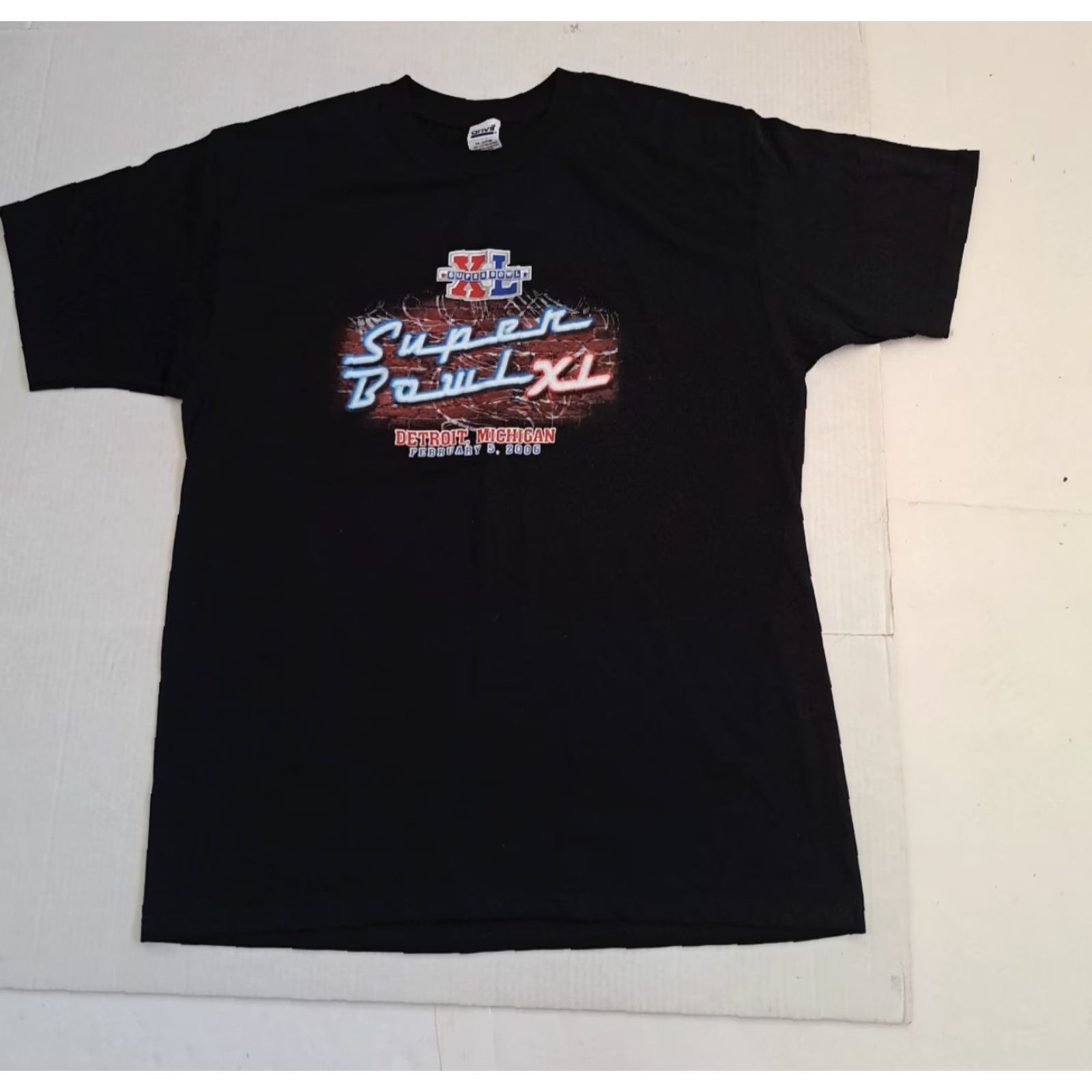 Anvil VINTAGE Super Bowl XL 2006 Detroit Michigan XL T-Shirt Anvil Unisex Adults Black Cotton Short Sleeve Crew Neck Football NFL 2000s XL Size US XL / EU 56 / 4 - 4 Thumbnail
