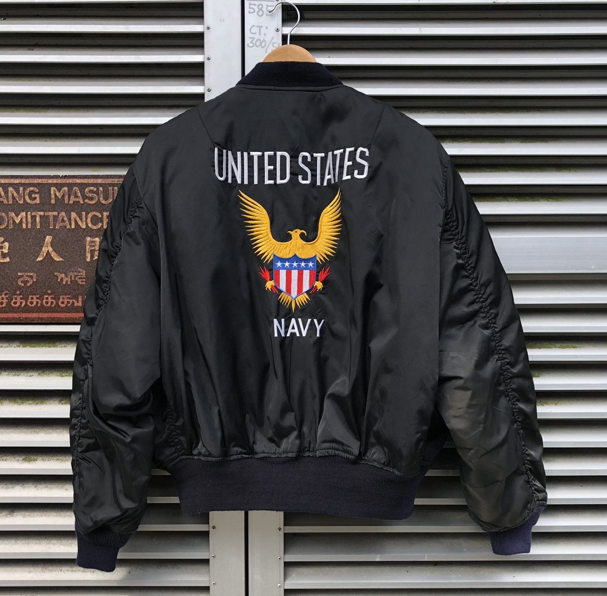 Vintage Vintage 90s Embroidery United States Navy Ma-1 Bomber Jacket Size US M / EU 48-50 / 2 - 3 Thumbnail