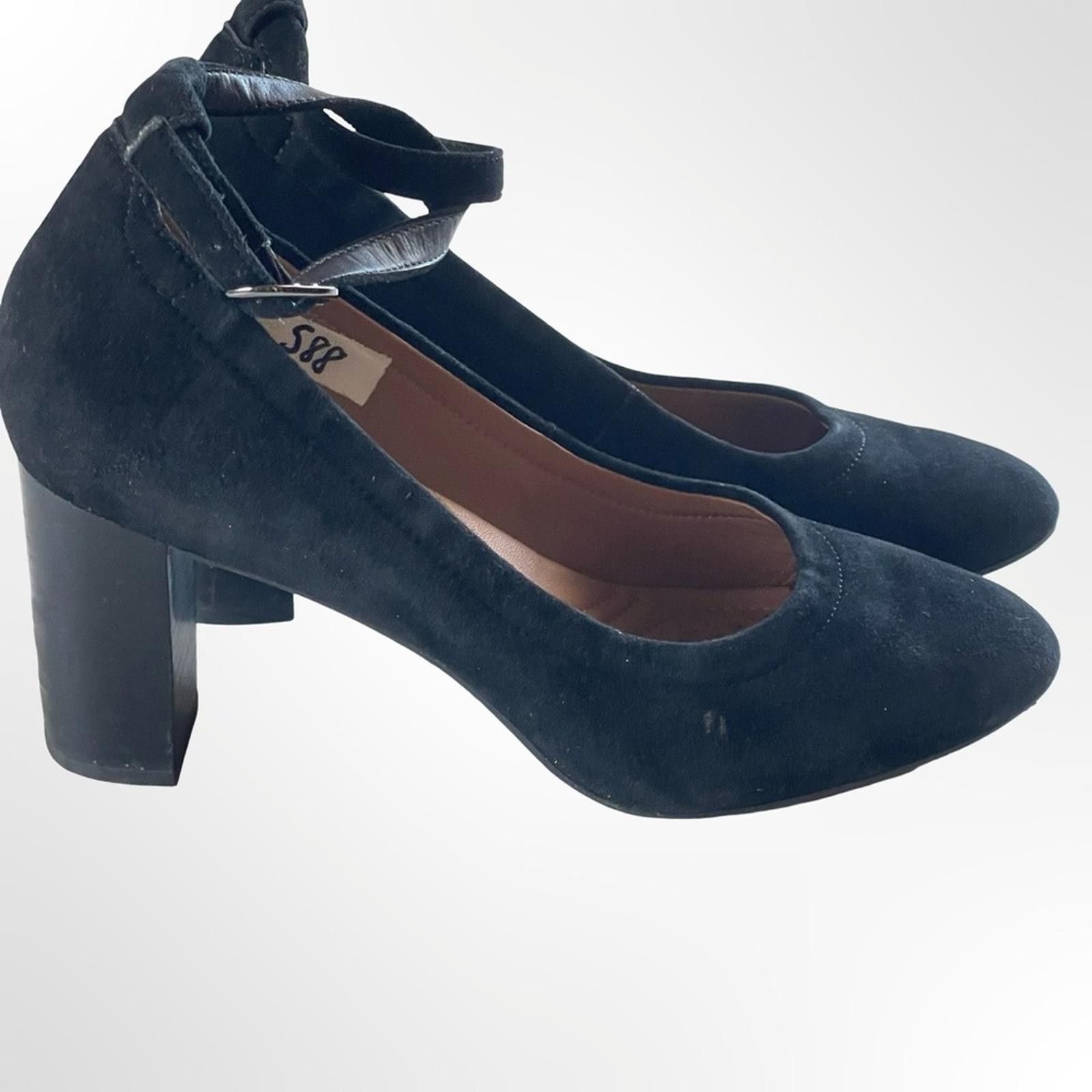 Clarks Clarks Black Suede Ankle-Strap Block Heels in 8.5 Size US 8.5 / IT 38.5 - 4 Thumbnail