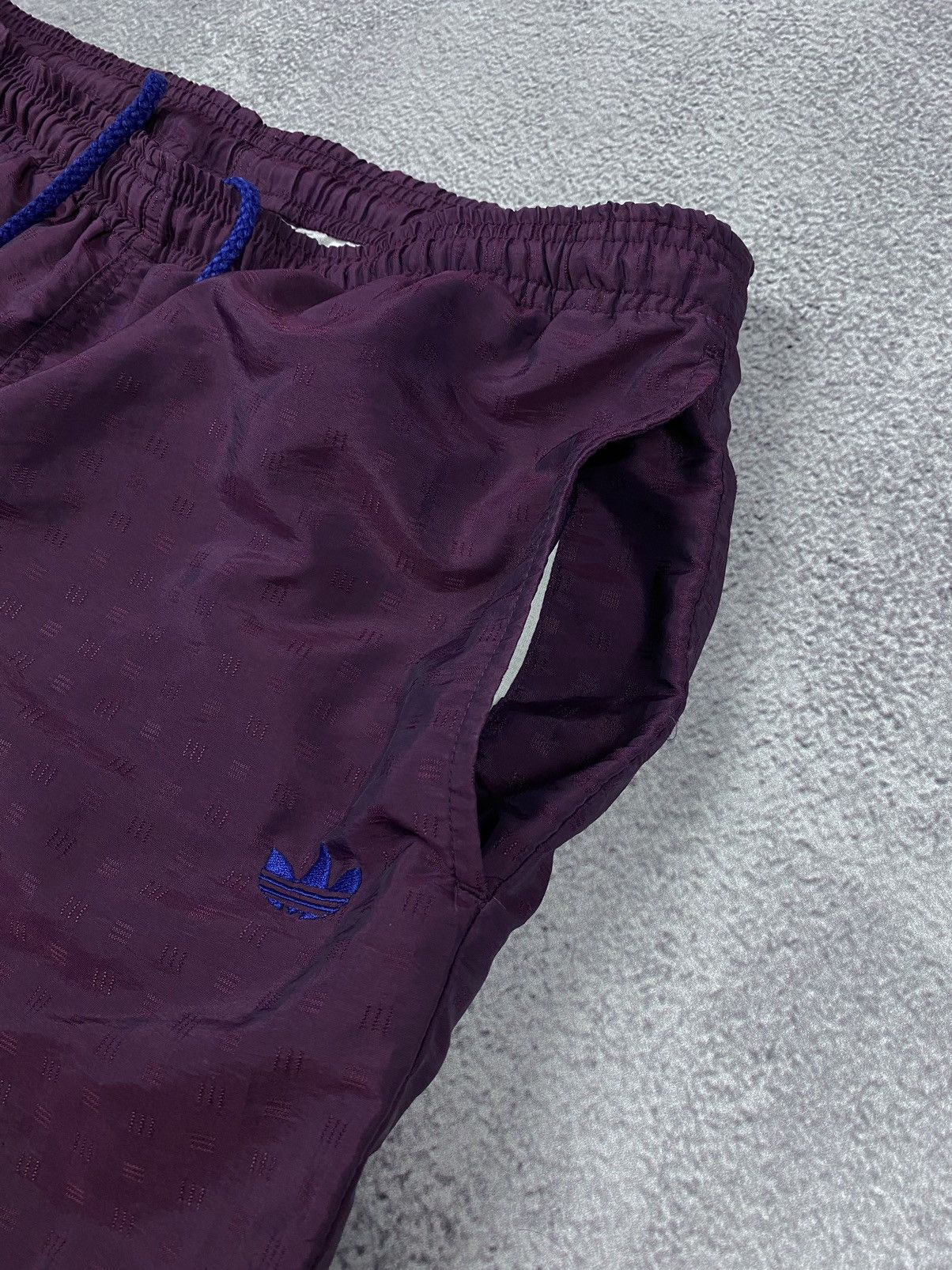 Adidas × Vintage Adidas Originals Vintage Nylon Track Pants Size US 34 / EU 50 - 6 Thumbnail