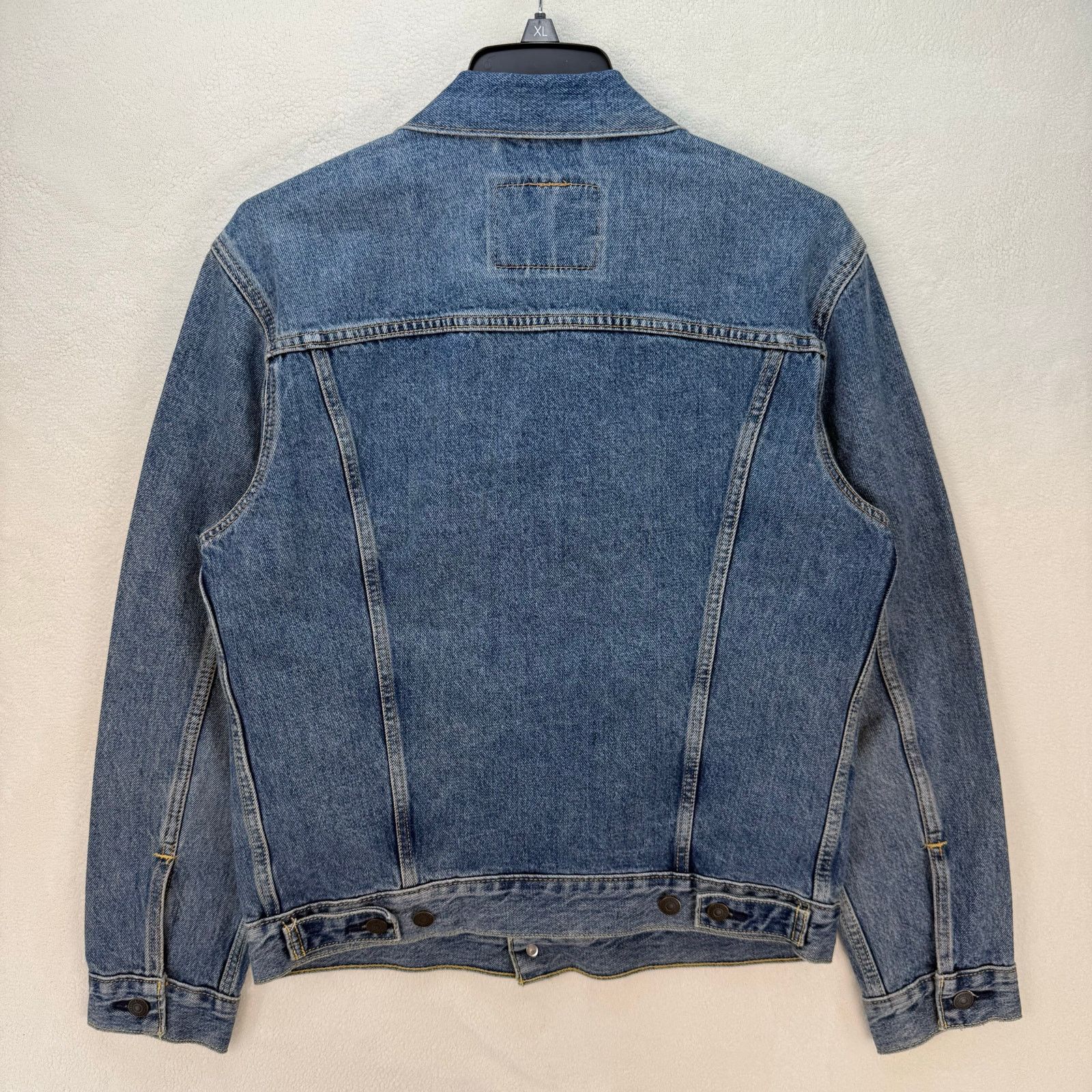 Levi's LEVI'S MEN'S MEDIUM WASH SIZE SMALL TRUCKER JACKET 723340683 Size US S / EU 44-46 / 1 - 6 Thumbnail