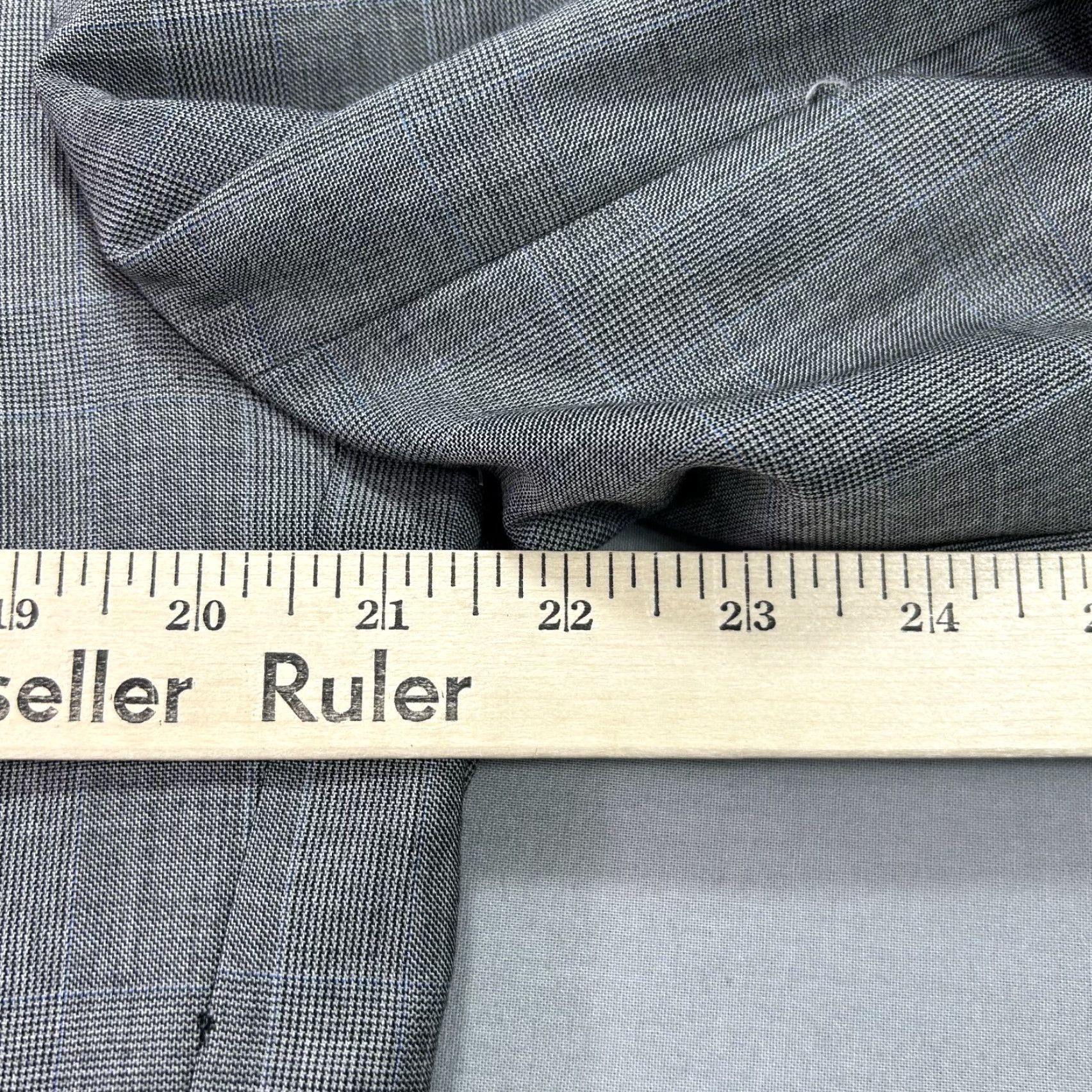 Vintage Hickey Freeman Blazer Mens 42R Gray Herringbone Wool Sport Coat Jacket Size 42R - 7 Thumbnail