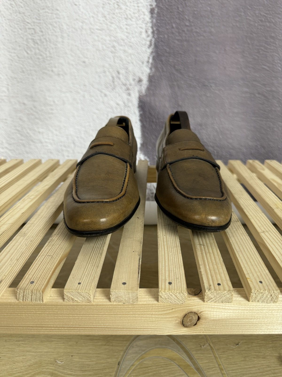 Genuine Leather Heschung light brown classic casual leather loafers Size US 9 / EU 42 - 5 Thumbnail