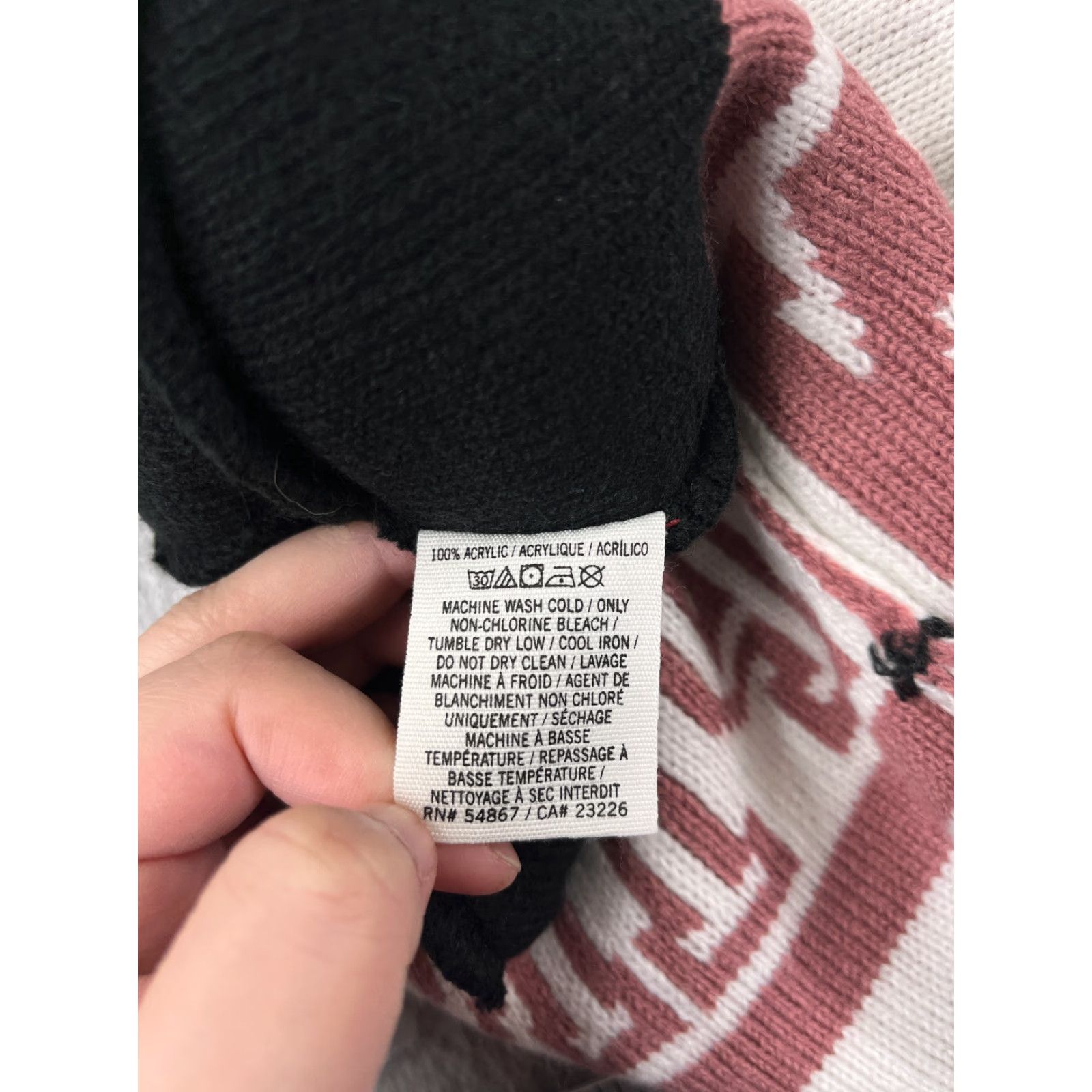 Victoria's Secret VINTAGE Beanie Victoria's Secret Beanie Adult One Size Pink White Pom PINK NATION Acrylic Knit Logo Hat Womens Beanie Size ONE SIZE - 8 Thumbnail