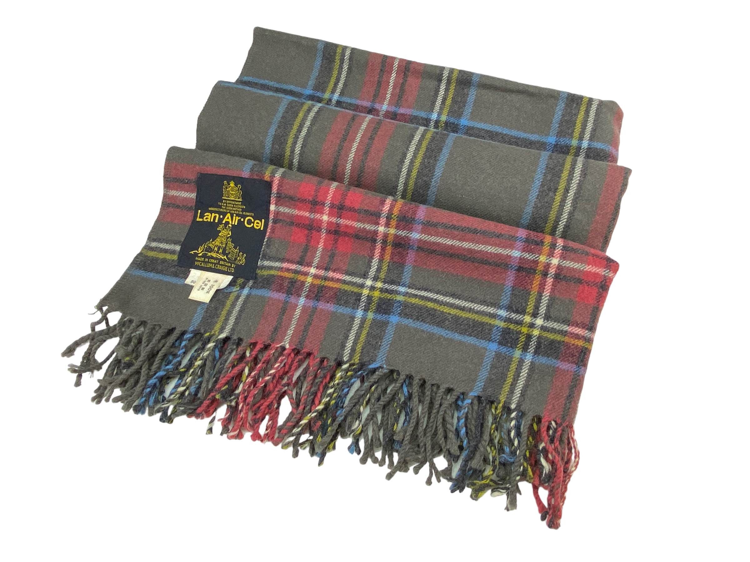 Vintage Vintage Lan Air Cel Wool Tartan Scarf Made in England Size ONE SIZE - 8 Thumbnail