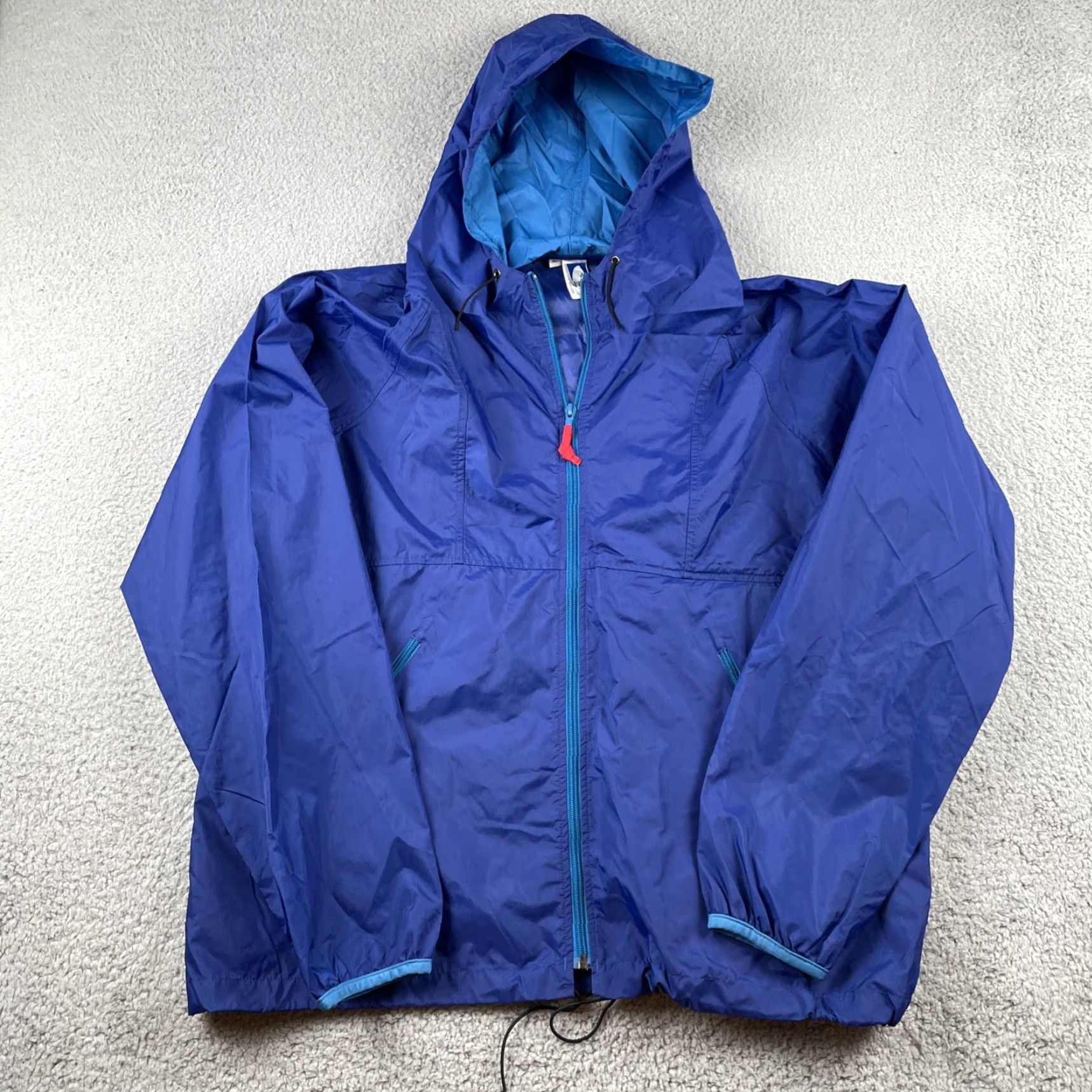 Sierra Designs VINTAGE Sierra Designs XL Blue Full Zip Hooded Windbreaker Jacket Packable Layer Mens Windbreaker 90s Outdoor Outdoor Windbreaker Size US XL / EU 56 / 4 - 6 Thumbnail