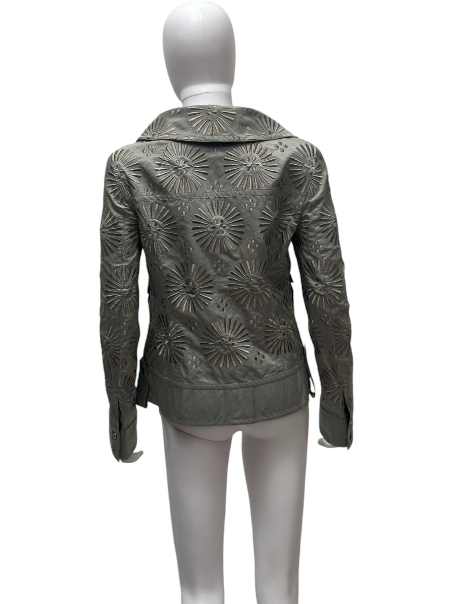 Gianfranco Ferre SS2004 Sun Pattern Silver Jacket Size M / US 6-8 / IT 42-44 - 5 Thumbnail