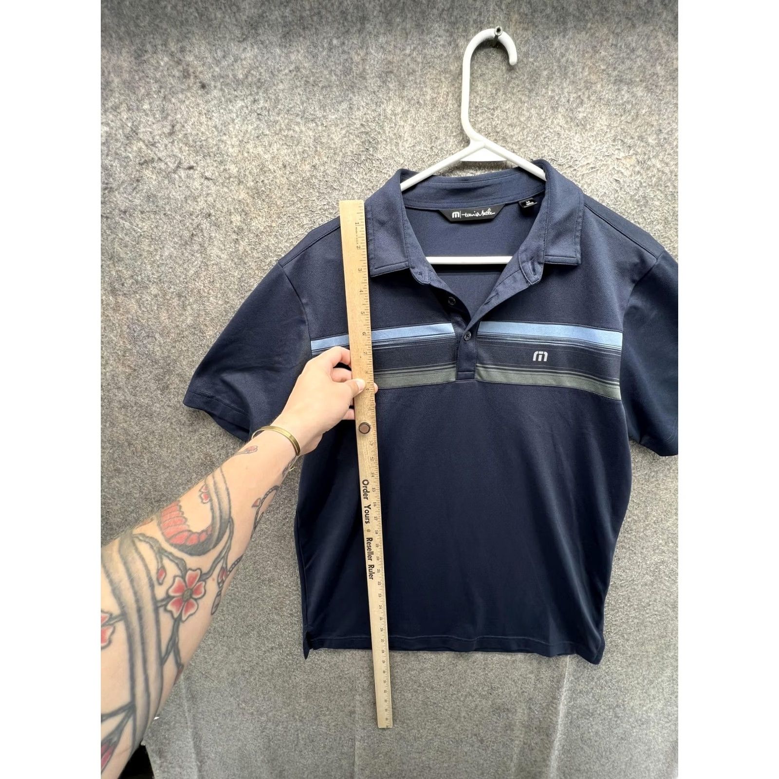 TravisMathew Travis Mathew Polo Shirt Mens Medium Blue Stripe Golf Performance Short Sleeve Shirt Size US M / EU 48-50 / 2 - 6 Thumbnail